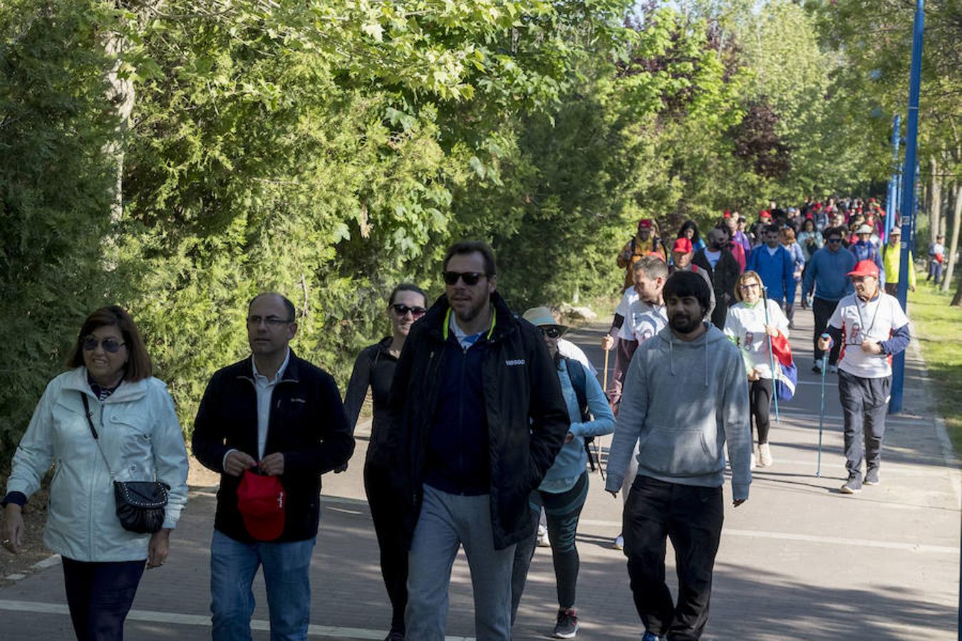 Participantes en la 42 edición de la Marcha Asprona en Valladolid