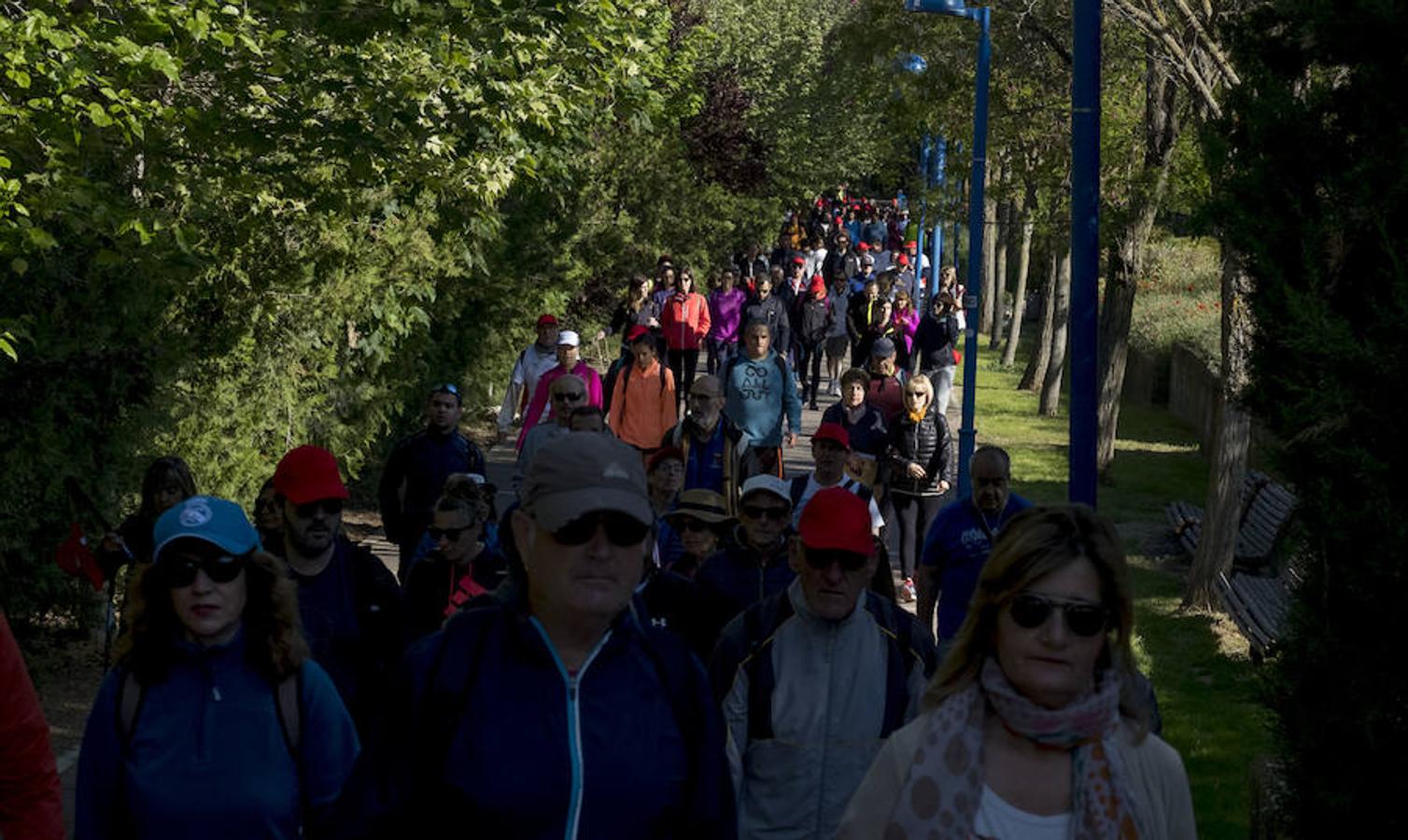 Participantes en la 42 edición de la Marcha Asprona en Valladolid