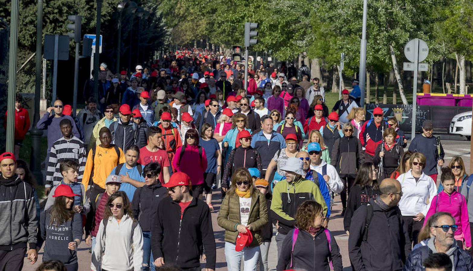 Participantes en la 42 edición de la Marcha Asprona en Valladolid