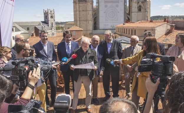 José Peñín leyó el acta de la calificación de la añada 2018 de la DO León. 