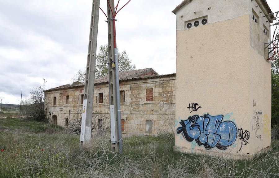 Fotos: Las esclusas 31 y 32 del Canal en la lista roja del patrimonio