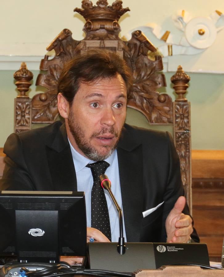 El conocido como tripartito en el Ayuntamiento de Valladolid ha marcado esta mañana sus diferencias tras casi cuatro años de Gobierno, en el último pleno ordinario del mandato, a veinte días escasos de la cita con las urnas