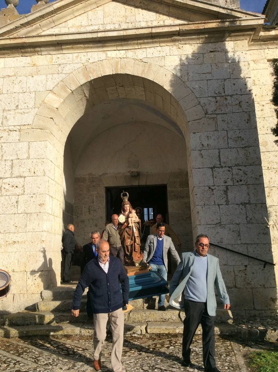 Fotos: Procesión de San Miguel en Castrodeza