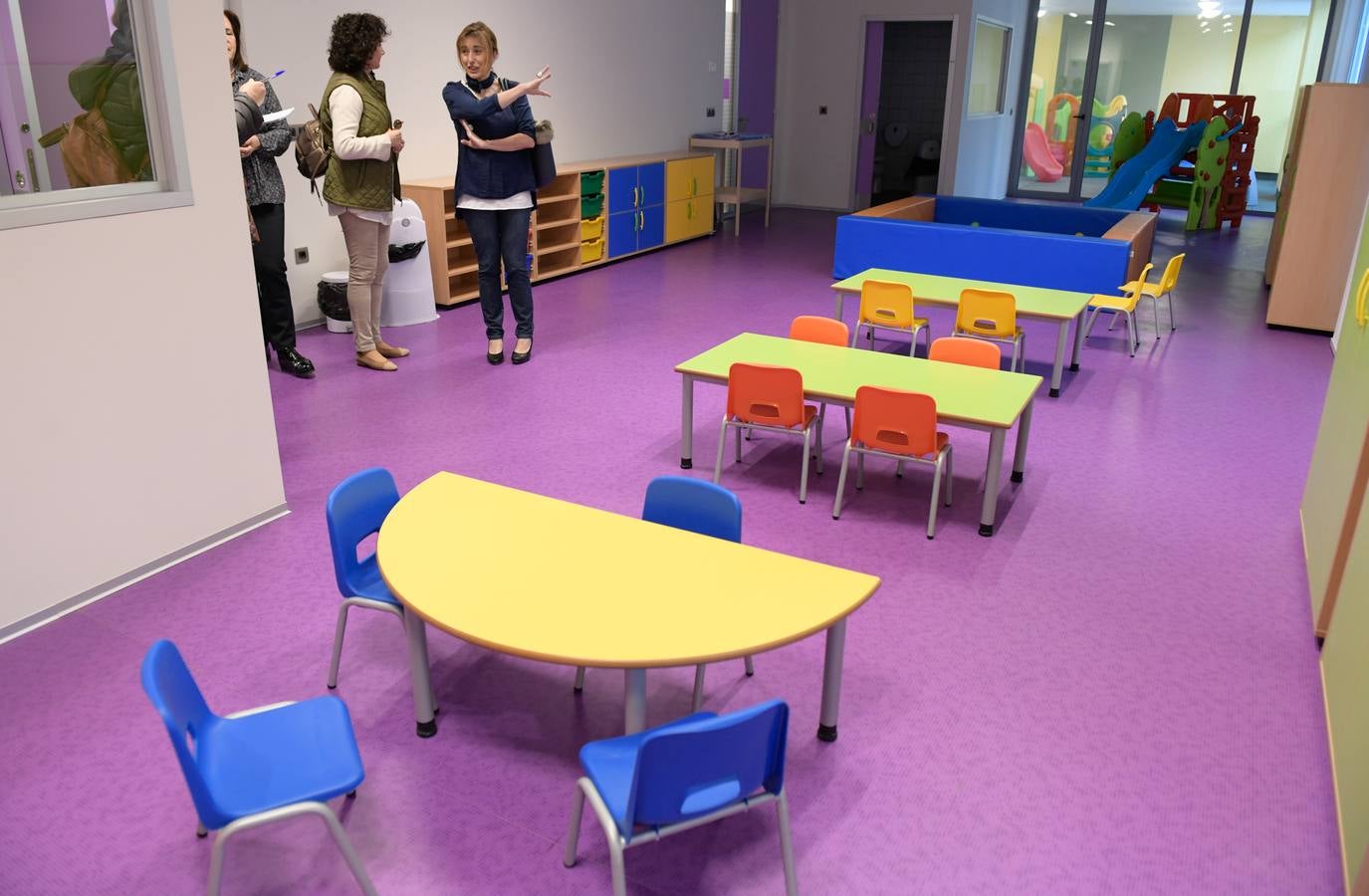 El edificio, en el que se asiste cada día a más de cien personas, triplica el espacio del viejo