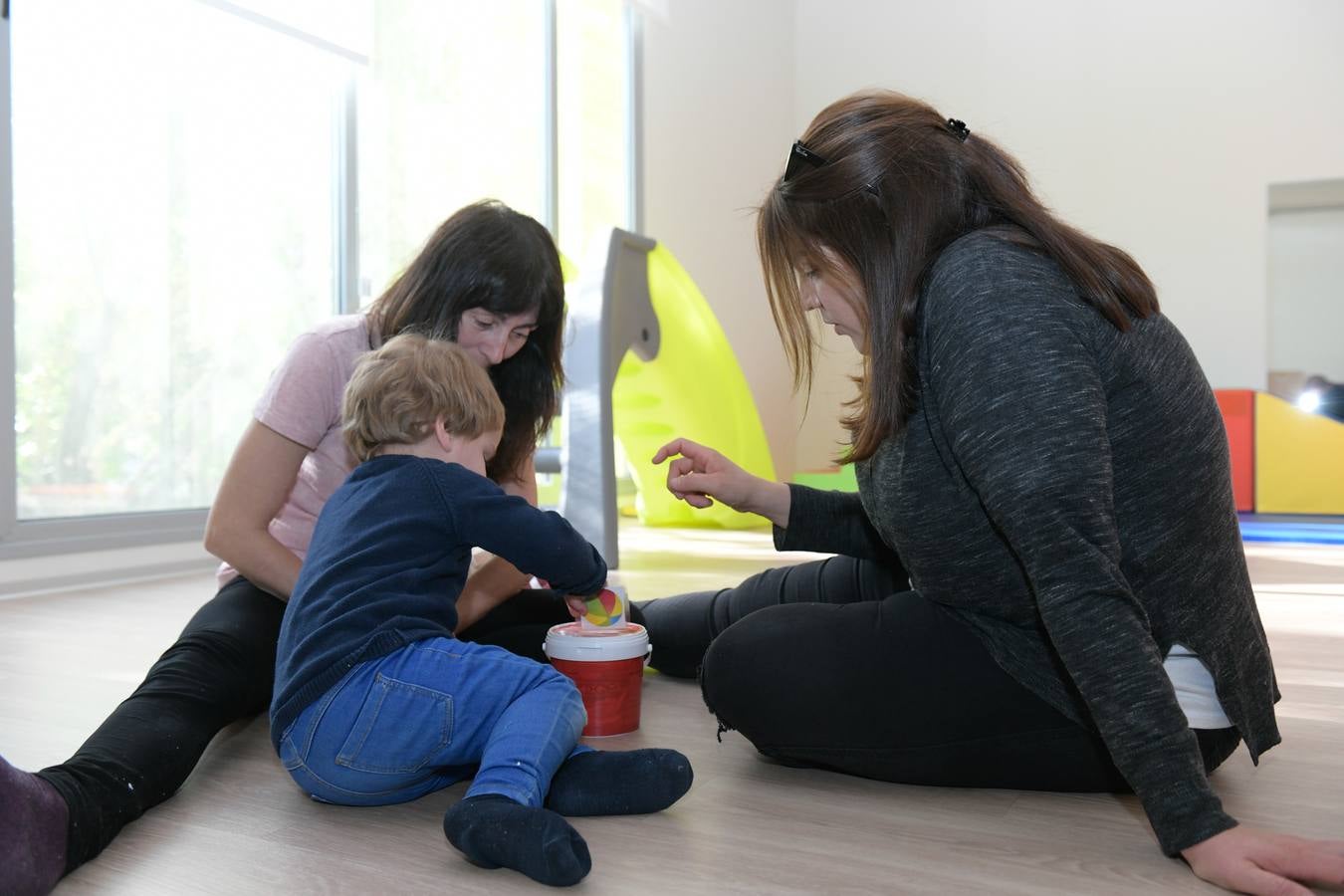 El edificio, en el que se asiste cada día a más de cien personas, triplica el espacio del viejo
