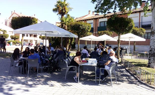 Terraza de un establecimiento hostelero en Laguna. 