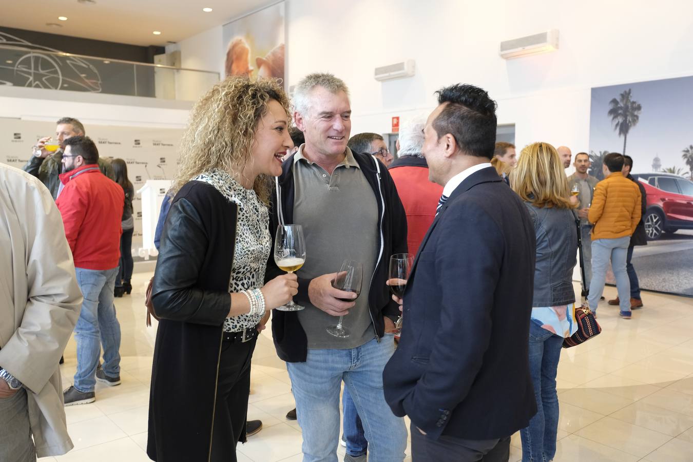 Un vehículo elegante, deportivo, versátil y confortable