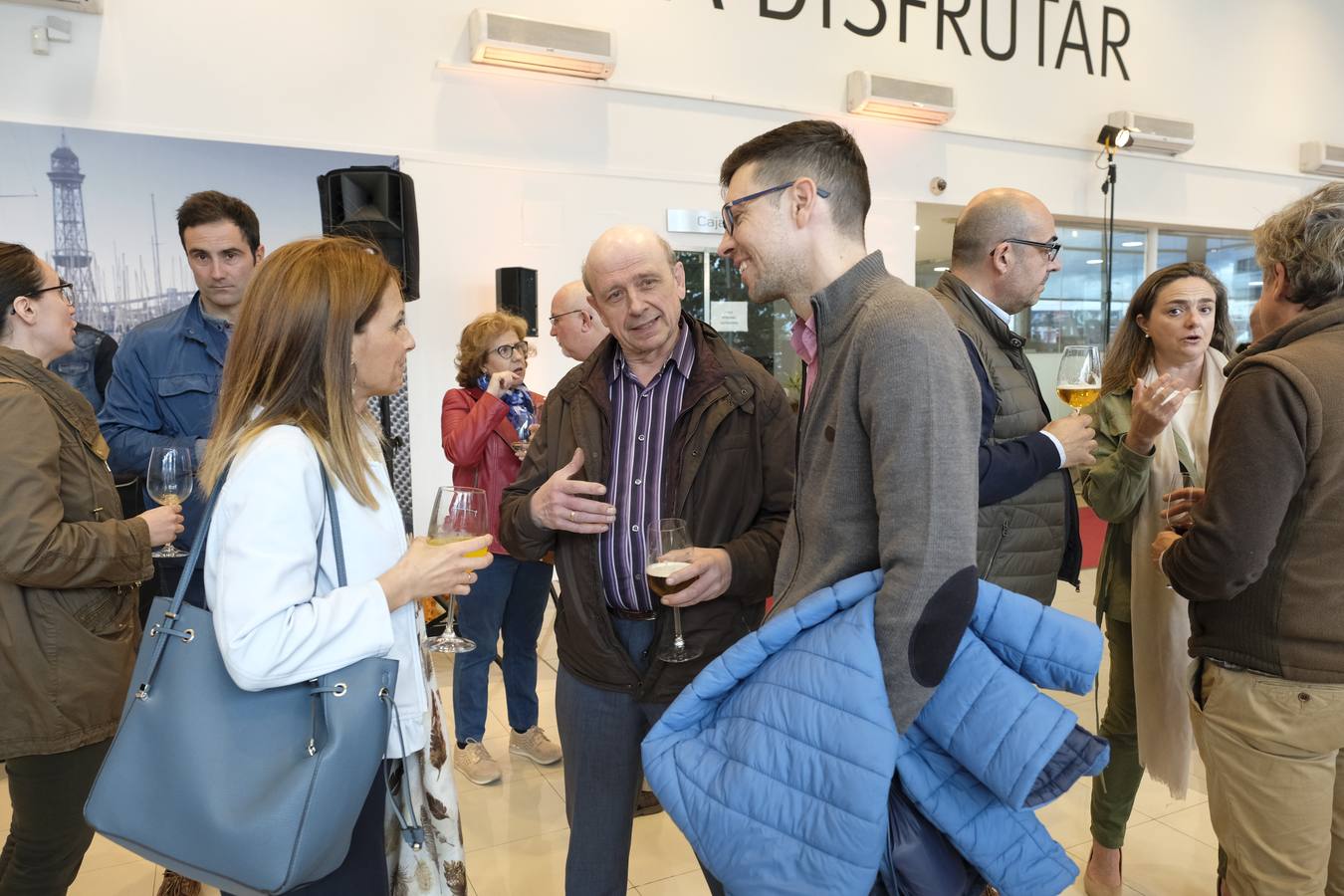 Un vehículo elegante, deportivo, versátil y confortable