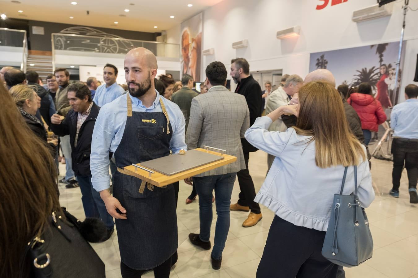 Un vehículo elegante, deportivo, versátil y confortable
