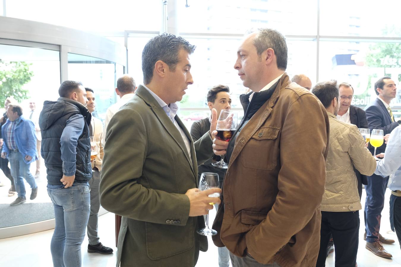 Un vehículo elegante, deportivo, versátil y confortable