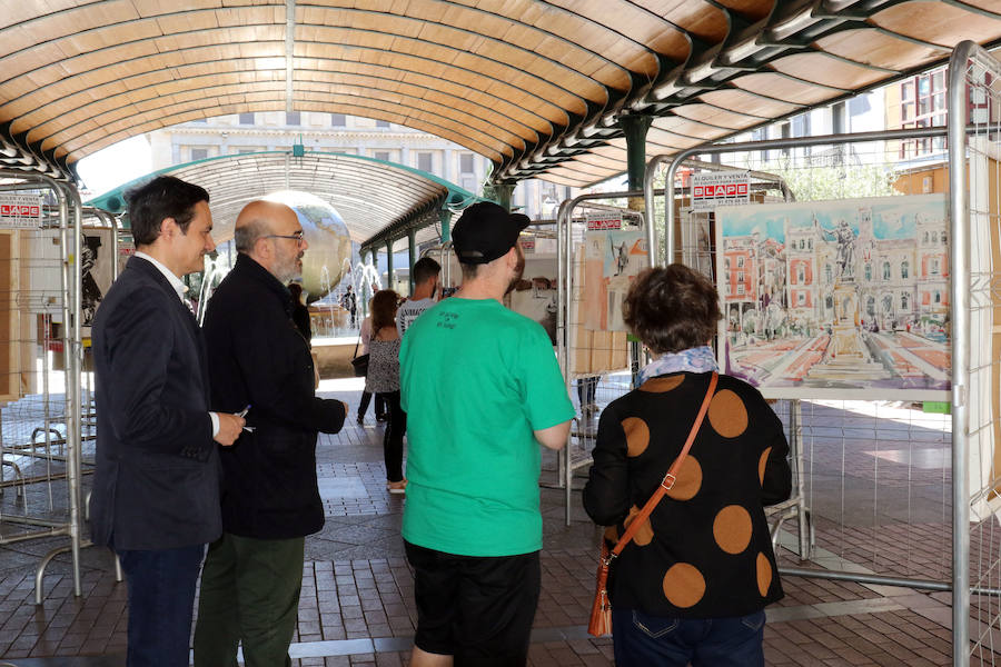 Fotos: Exposición de pintura rápida en la Plaza España de Valladolid
