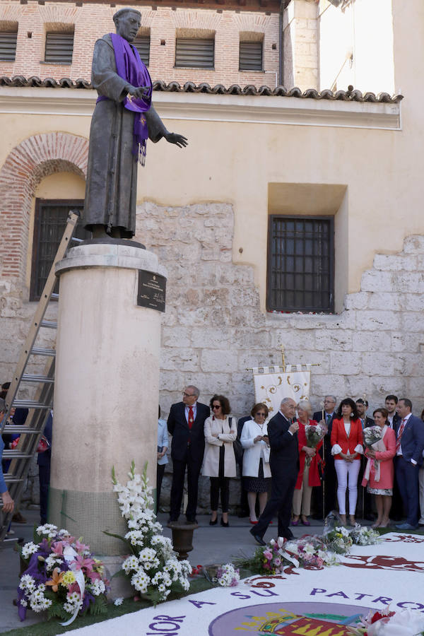 Fotos: Ofrenda floral a San Pedro Regalado, patrón de Valladolid