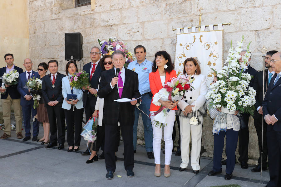 Fotos: Ofrenda floral a San Pedro Regalado, patrón de Valladolid