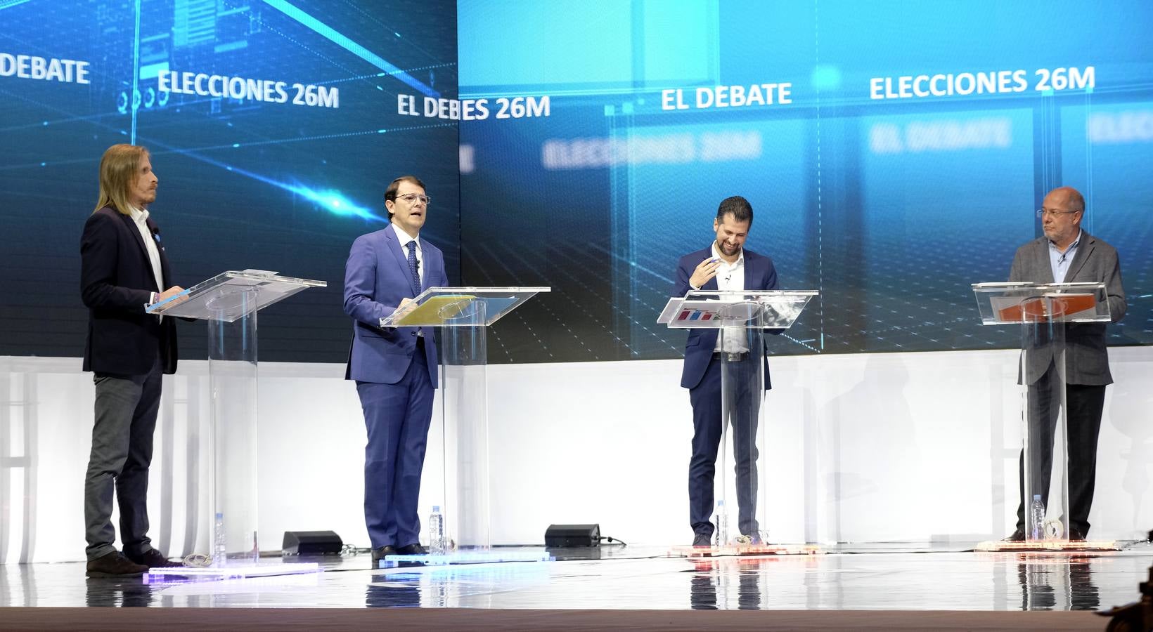 Fotos: Debate elecciones 26-M