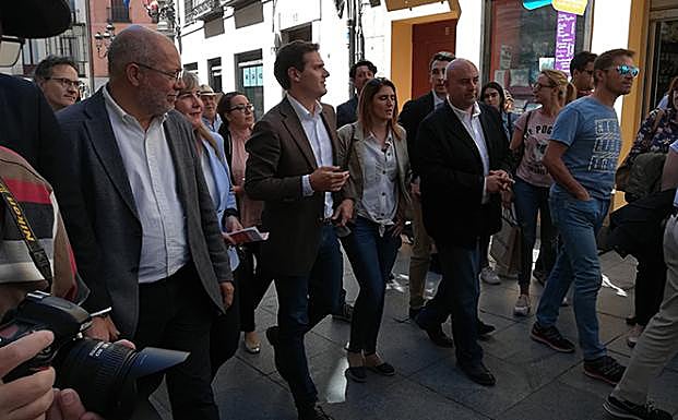 Albert Rivera, en su visita a la capital abulense. 