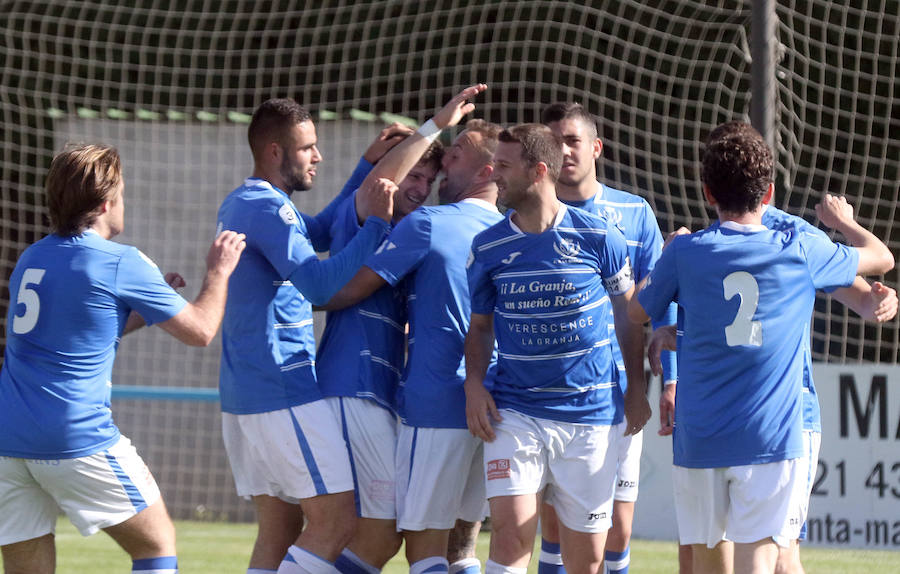 Fotos: Empate de La Granja que le vale para la permanencia en la despedida de Mario Zúñiga