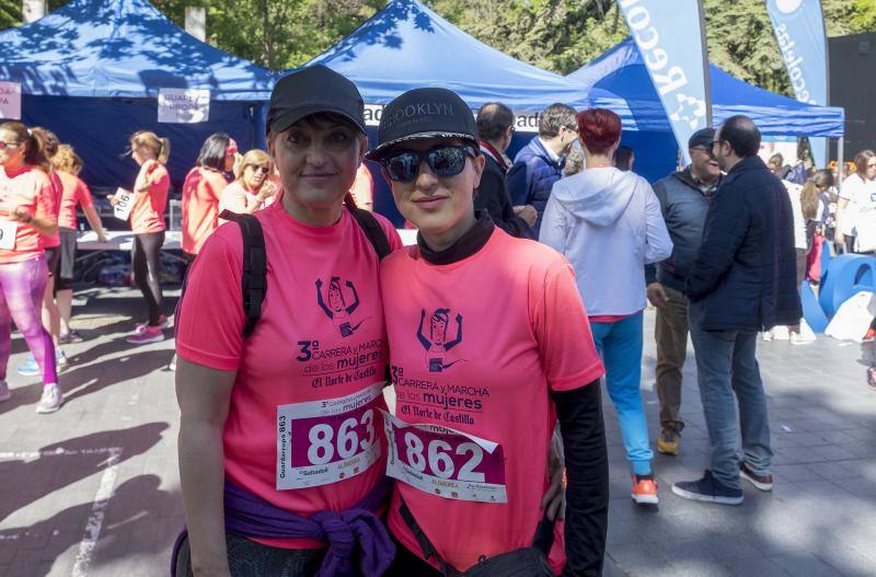 El Campo Grande se tiñó ayer de rosa para disfrutar de la tercera Carrera y Marcha de las Mujeres, que organizó El Norte de Castilla. El triunfo individual fue para Andrea Román (190), pero la clasificación general fue para todas las mujeres.