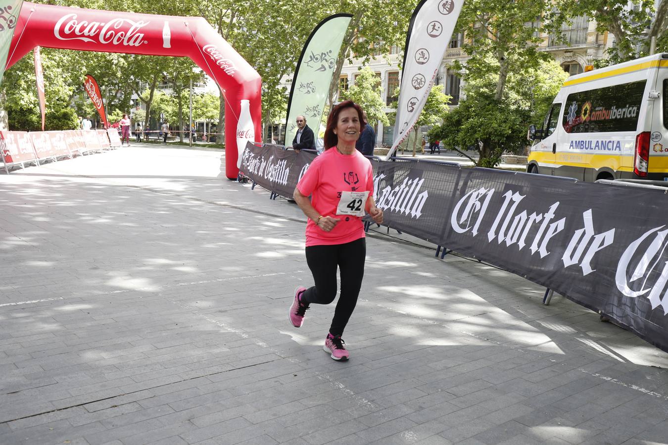 La buena mañana acompañó a las participantes en la Carrera y Marcha de las Mujeres, organizada por El Norte de Castilla. 