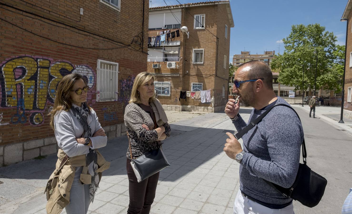 Fotos: Pilar del Olmo visita el barrio de Pajarillos y el colegio Cristóbal Colón de Valladolid