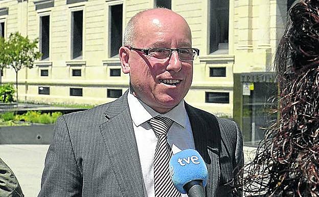 Alfonso Centeno repite por sexta vez como cabeza de lista por el PP. 