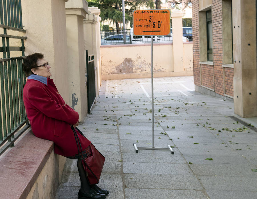 Fotos: Segovia vota en las elecciones municipales, autonómicas y europeas