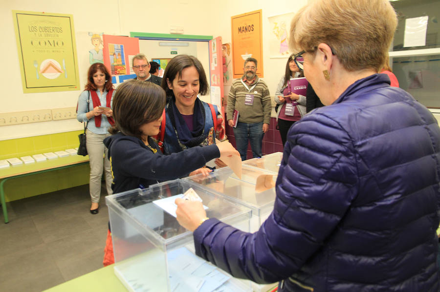 Fotos: Segovia vota en las elecciones municipales, autonómicas y europeas