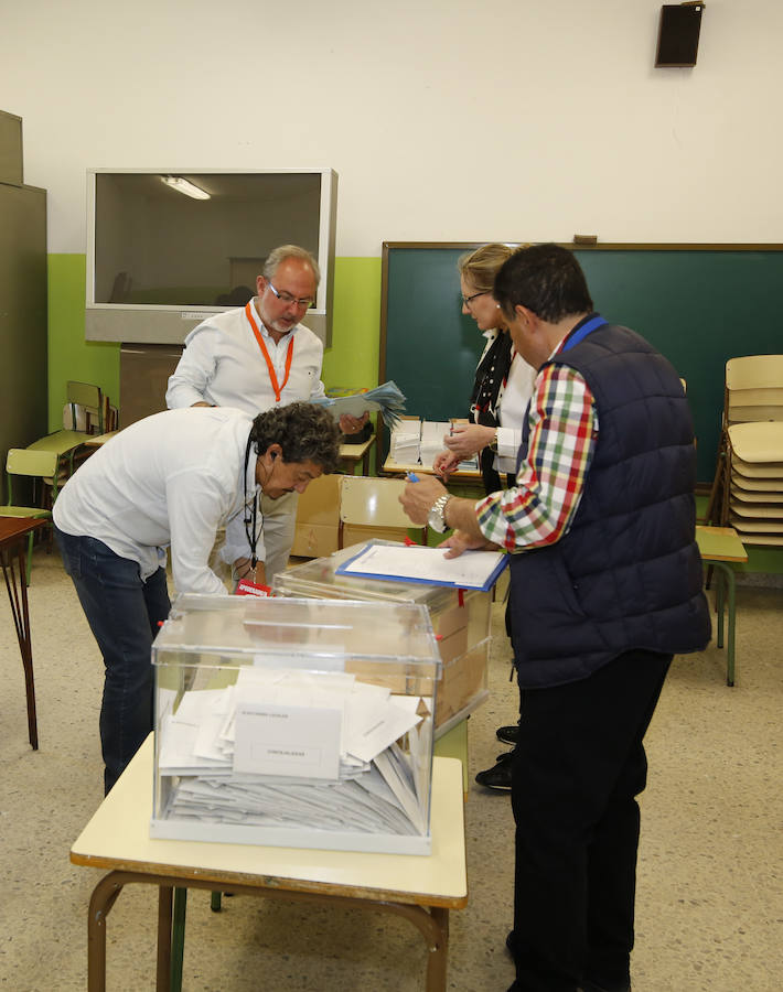 Fotos: Noche electoral en Palencia