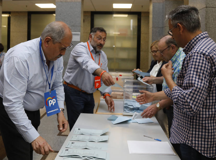 Fotos: Noche electoral en Palencia