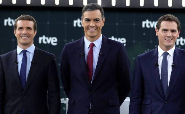 Pablo Casado, Pedro Sánchez, y Albert Rivera.