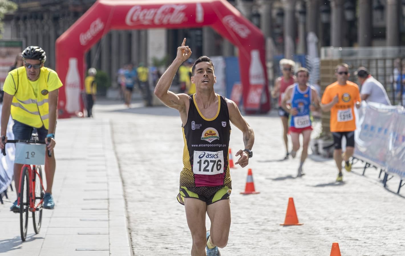 Fotos: Carrera popular en la Plaza Mayor