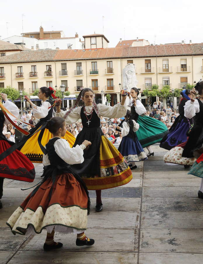 Fotos: Palencia ha disfrutado de una multitudinaria Feria Chica