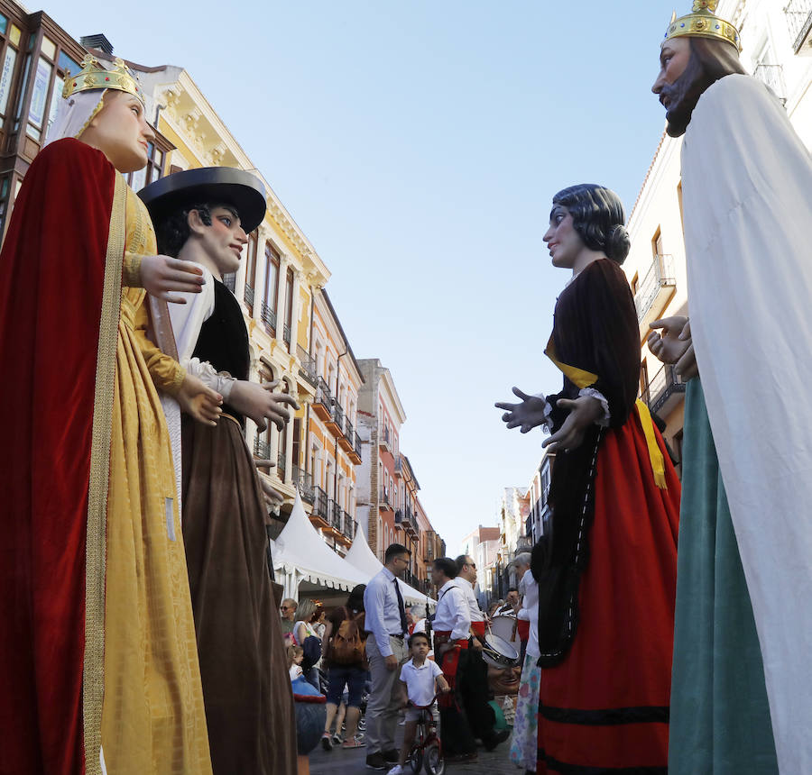 Fotos: Palencia ha disfrutado de una multitudinaria Feria Chica