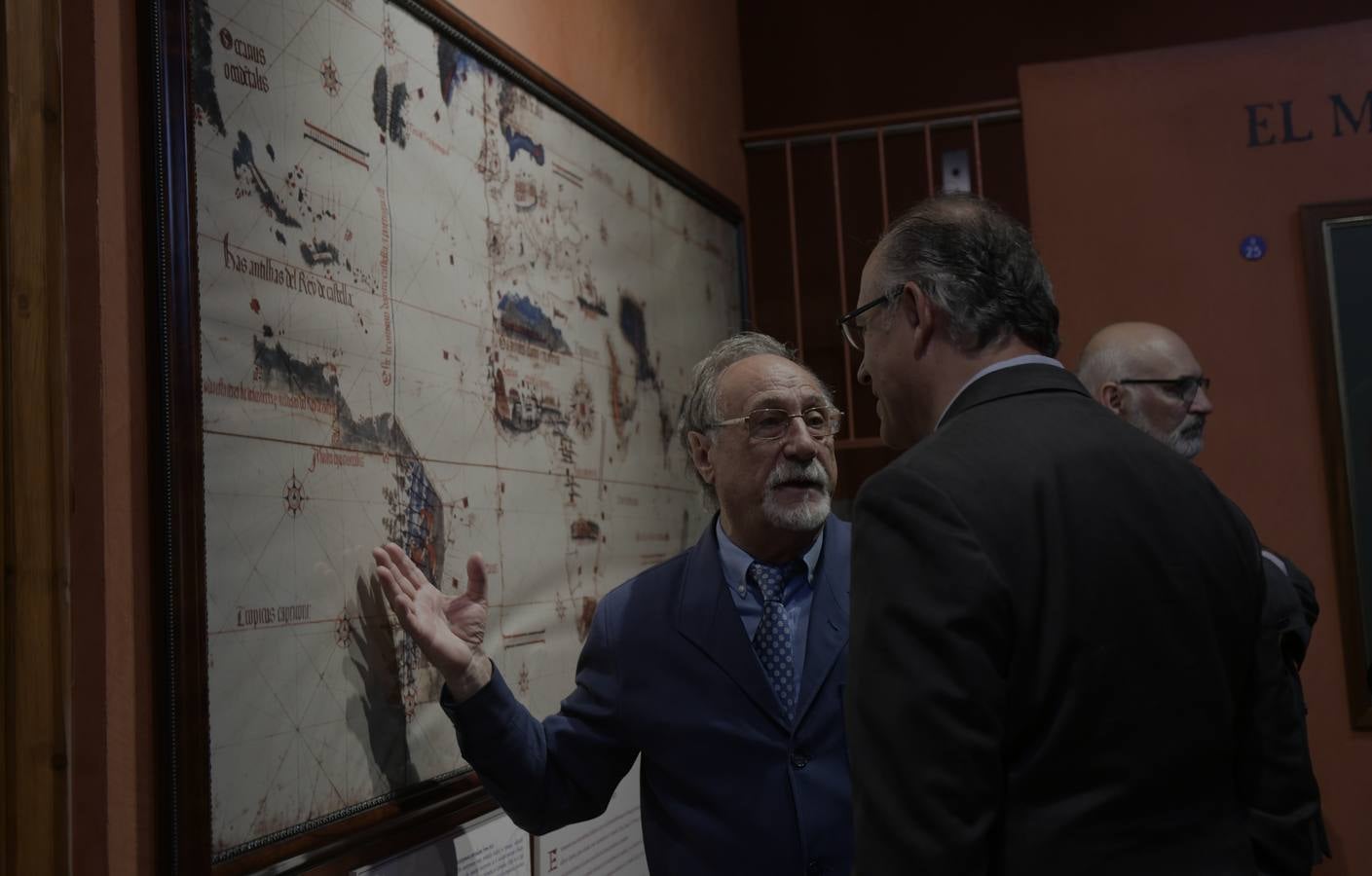 Fue rubricado en 1494 por el rey Juan II de Portugal y los Reyes Católicos| Fue el primer Tratado de la Historia de la América Hispana, ya que en sus líneas se plasma el pacto sobre las rutas de expansión de ambas potencias al este y al oeste| El ministro de Cultura, José Guirao, ha asistido a la inauguración de la muestra en la que el documento estará expuesto, hasta el domingo, por primera vez al público de manera gratuita en las Casas del Tratado 