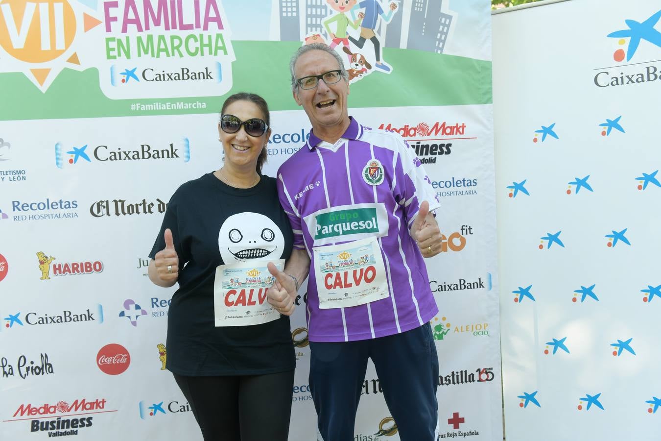 Tras aproximadamente una hora de recorrido han comenzado a llegar las familias de nuevo a meta, al Paseo de los Coches del Campo Grande, donde han podido disfrutar de una clase de zumba, para después reponer fuerzas con una degustación de un guiso de judías del Barco de Ávila elaboradas por el restaurante La Criolla