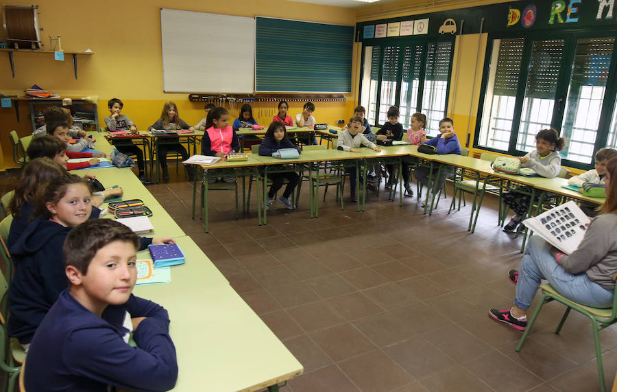 Fotos: El colegio La Aneja cumple medio siglo