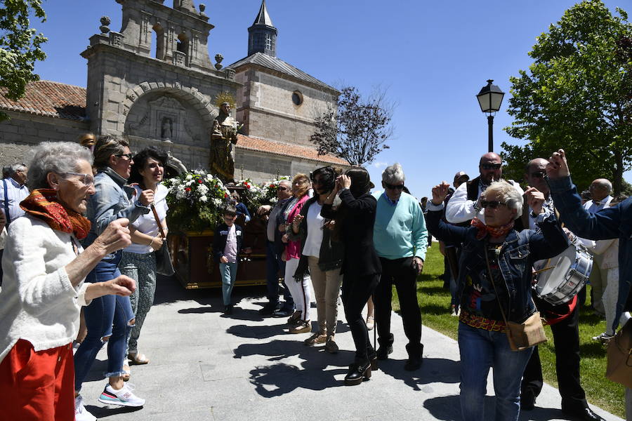 Fotos: Procesión de San Antonio de Padua en Navas de San Antonio
