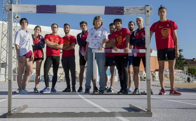 María Vega, Alba Lázaro, Álvaro Alonso (entrenador), Guillermo Martín (entrenador), Alejandro Martínez, Ana Pérez, Sergio Juárez, Sergio San José, Daniel Sanz, Felipe Álvarez, Alberto Rosado.