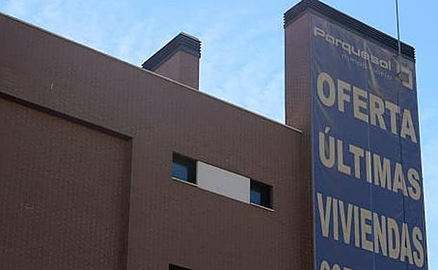 Anuncio de viviendas en venta.