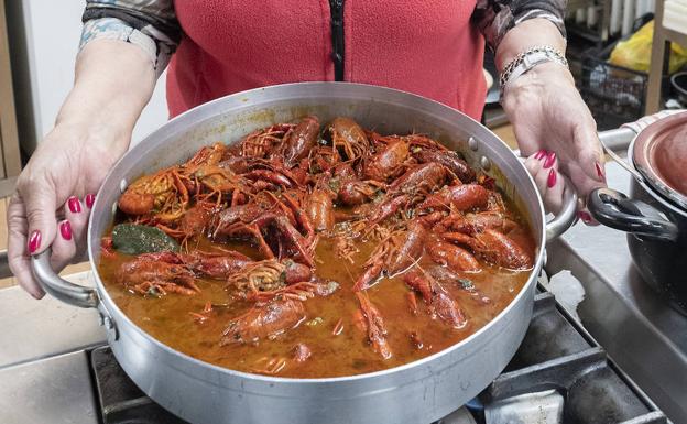 Guisados con pimentón, en el Restaurante Rigón, en Herrera de Pisuerga. 
