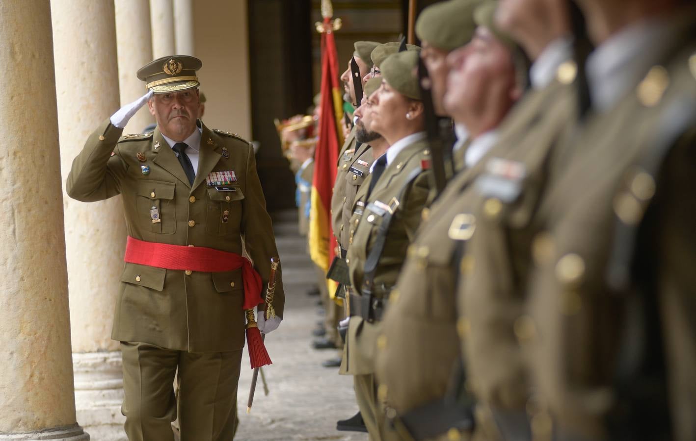 La Cuarta Subinspección General del Ejército (Suige) celebró el día de la unidad, con un acto que fue presidido por el jefe de este área de Defensa y comandante militar de Valladolid y Palencia, general José Rivas 