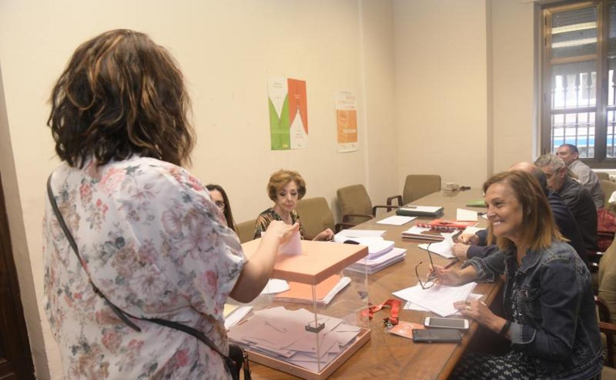 Un momento de las votaciones celebradas este miércoles en Valladolid. 