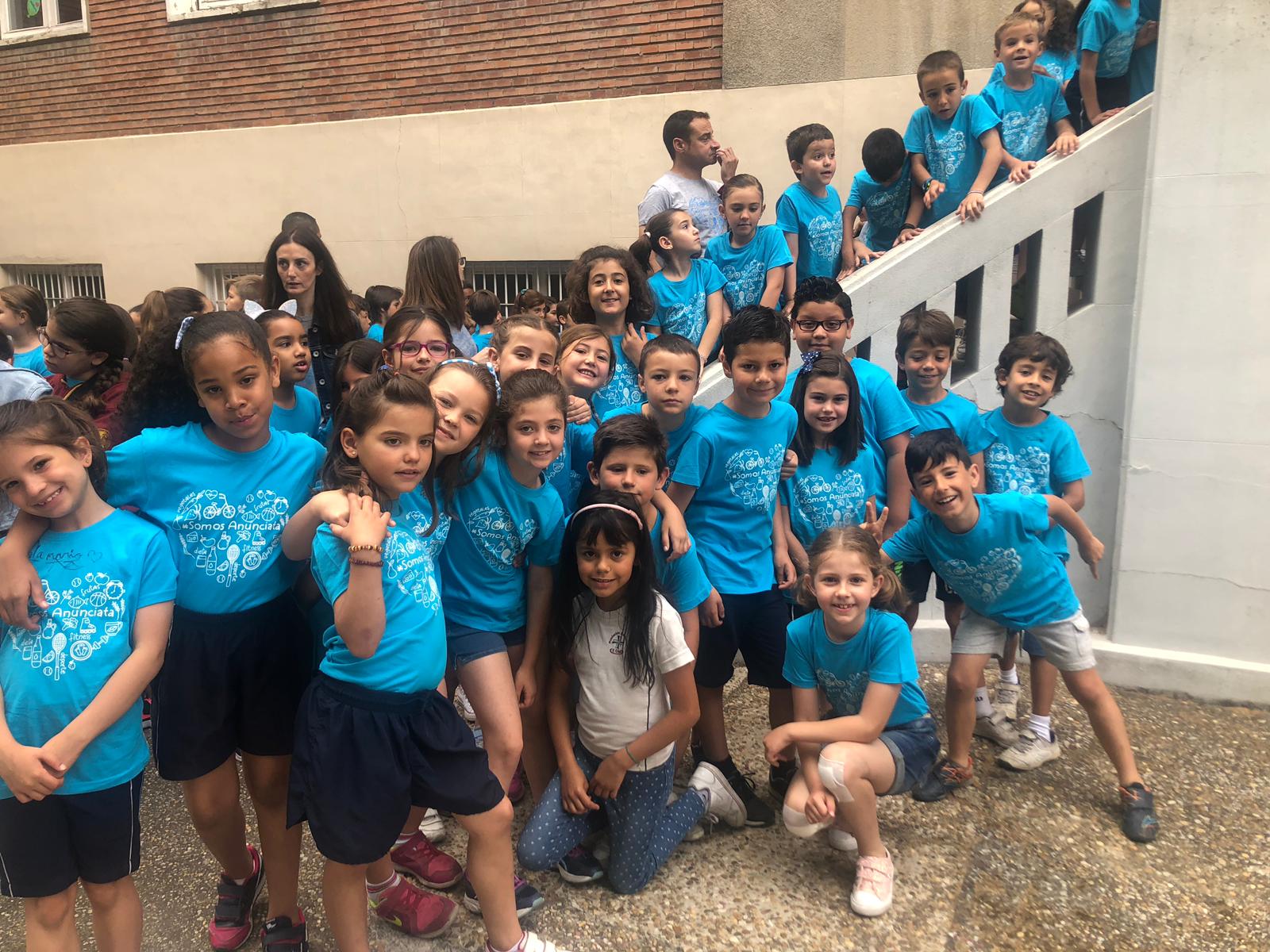 Fotos: Fiestas y II Marcha Solidaria del Colegio Sagrado Corazón-La Anunciata de Valladolid