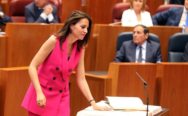 Galería. Toma de posesión de los nuevos procuradores.