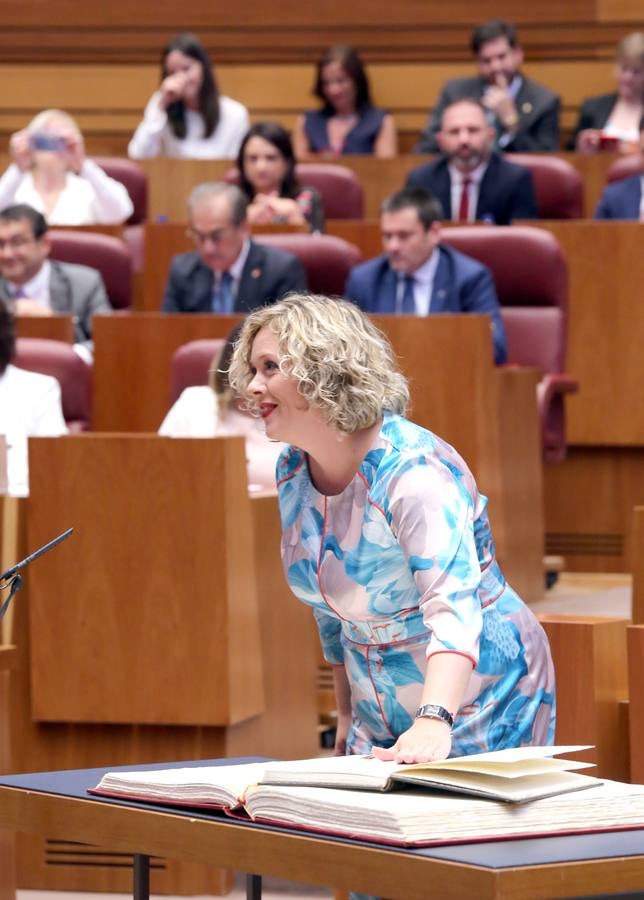 Fotos: Toma de posesión de los nuevos procuradores de las Cortes de Castilla y León
