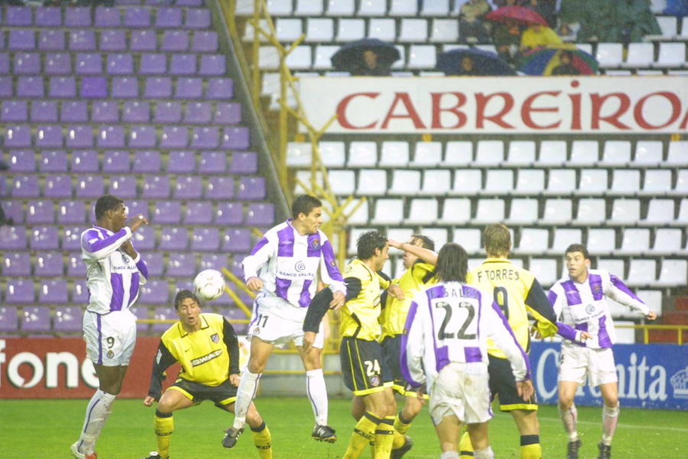 Resumen fotográfico del paso del futbolista Fernando Torres por Valladolid, tras anunciar su retirada del fútbol profesional.