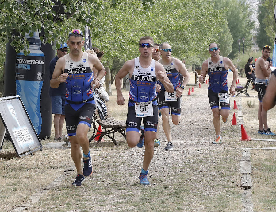 Fotos: Grijtoa inicia el circuito de triatlones