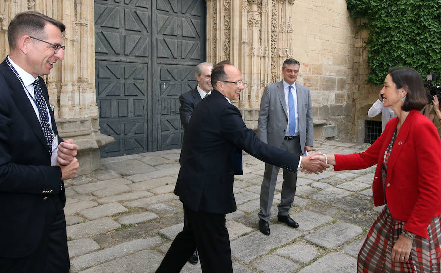 Fotos: Segovia acoge un encuentro mundial sobre el futuro de la India