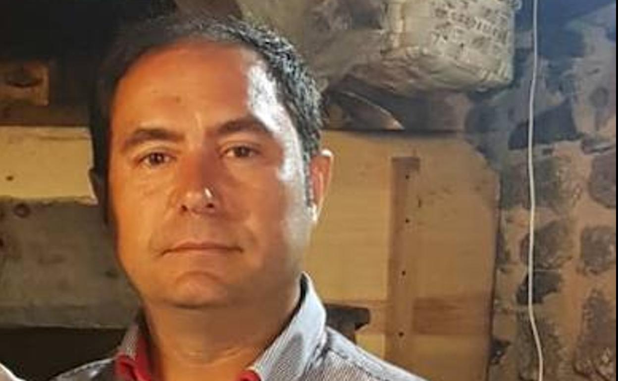 Óscar Sánchez Domínguez, alcalde de Herguijuela de la Sierra. 