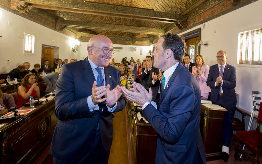 Conrado Íscar toma posesión como presidente de la Diputación de Valladolid. 