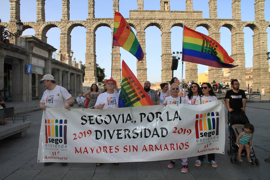 Fotos: Manifestación del Orgullo Gay en Segovia